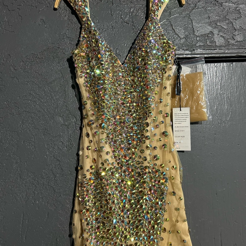 Elegant Gold Sequin Dress